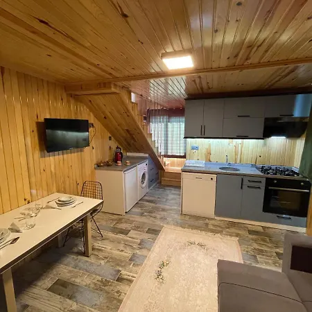 Avohomes *