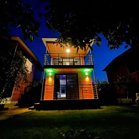 Holiday home Avohomes *